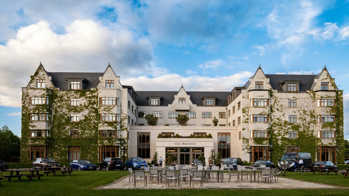 The Brehon 8050